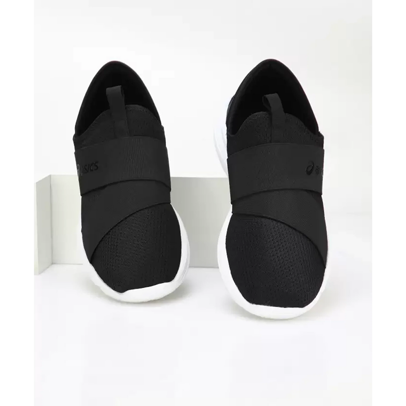 ASICS GEL TORRANCE SLIP ON Slip On Sneakers For Men 1023A013.001 myshoe.in
