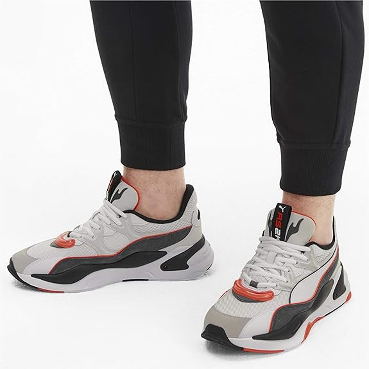 Puma Women's RS-2K Messaging Sneaker (37297505)