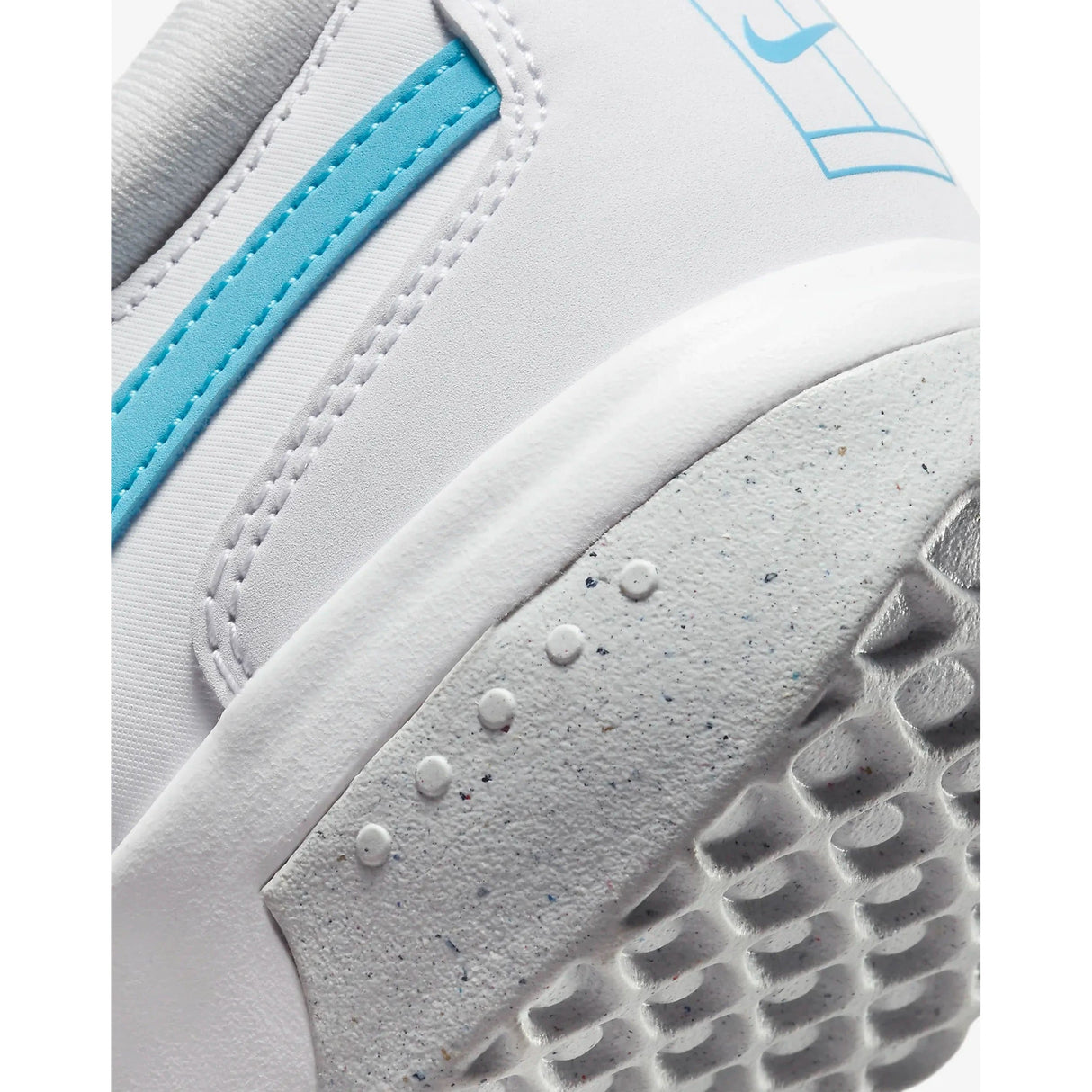 Nike Mens M Zoom Court Lite 3 Running Shoe (DV3258-100)