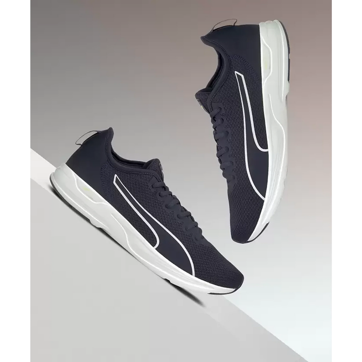 Puma Men's Accent Black-Lava Blast Running Shoe (19551507)